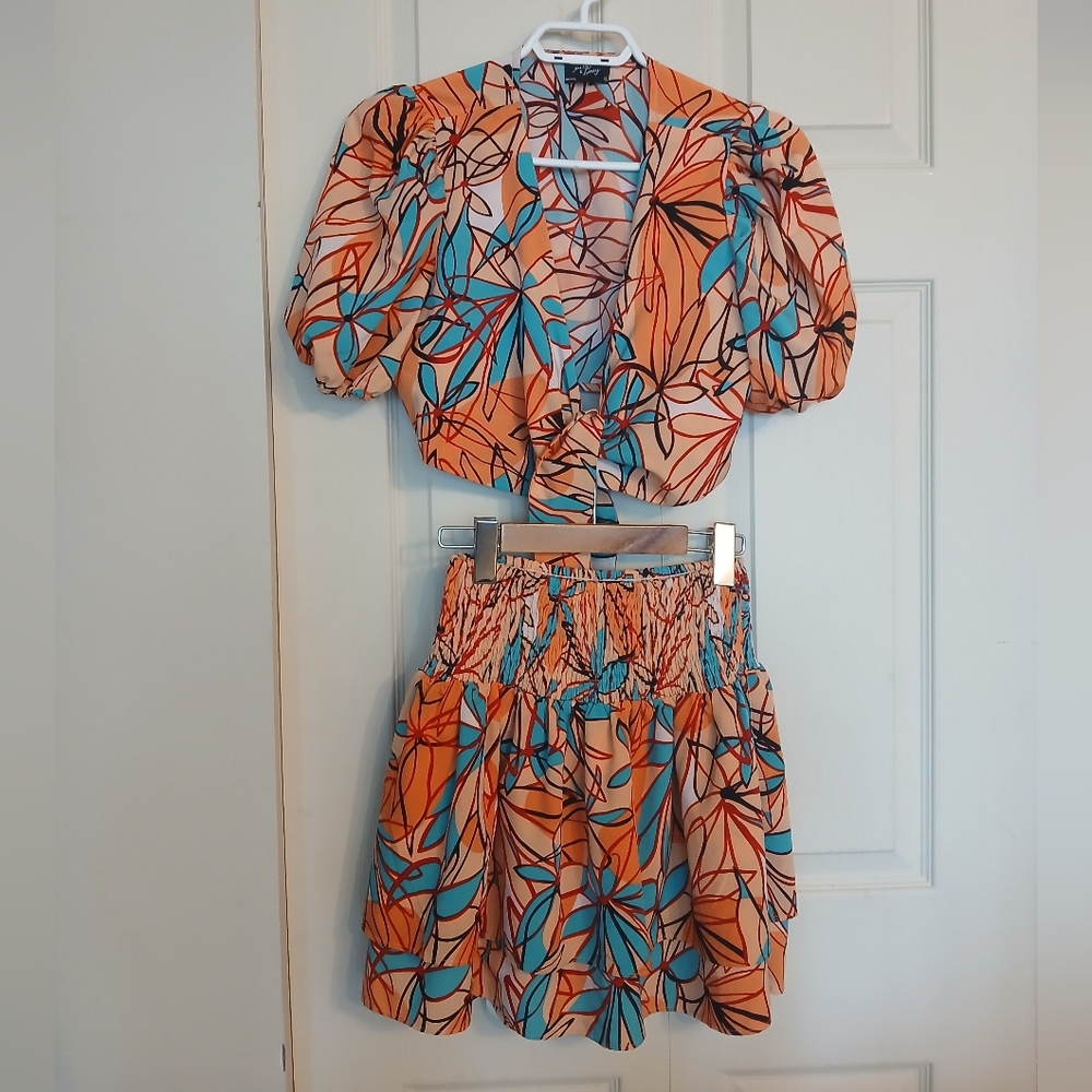 Milk&Honey Colorful Floral Two-Piece Matching Set, Size Medium, M